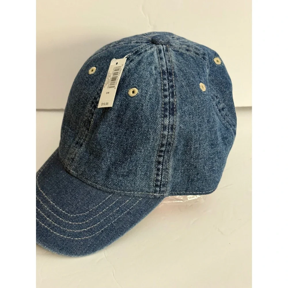 Gap Kids Blue Denim Baseball Cap Hat Adjustable S/M NWT 820348-00-1